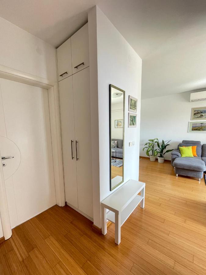 Lipa Apartment ซาเกร็บ ภายนอก รูปภาพ