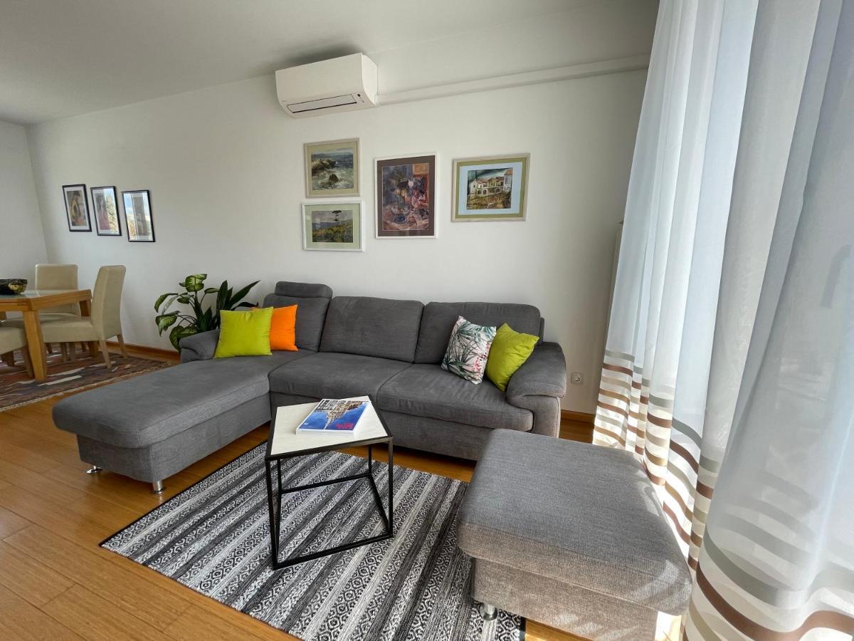 Lipa Apartment ซาเกร็บ ภายนอก รูปภาพ